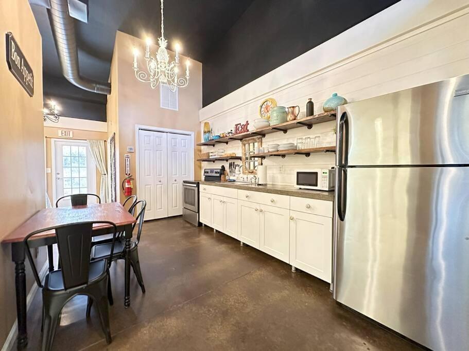 Ferienwohnung Haven At Hazel~Downtown Loft Demorest Exterior foto